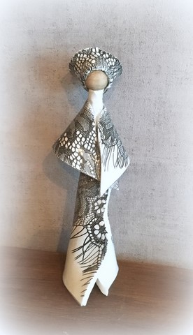 Sculpture en céramique environ 18 cm